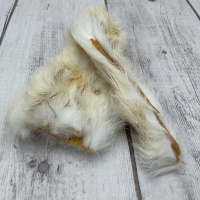 Kaninchenhaut mit Fell f&uuml;r Hunde