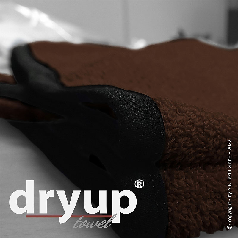 DryUp Towel großes Handtuch aus Baumwolle in brown braun