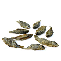 PITUPITA Karausche Schusterkarpfen getrockneter Fisch für Hunde 500g
