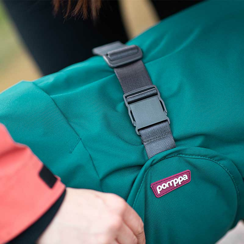 Pomppa Perus Allwetter-Mantel Wintermantel mit Geschirröffnung NEUE Ausführung Trail 37