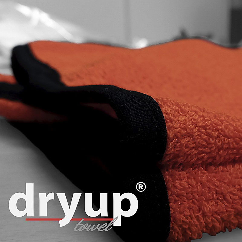 DryUp Towel großes Handtuch aus Baumwolle brick-ziegelsteinrot