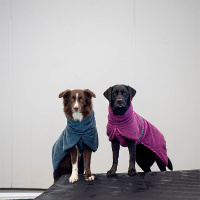 Pomppa Bath Bademantel mit kaputzenartigen Kragen