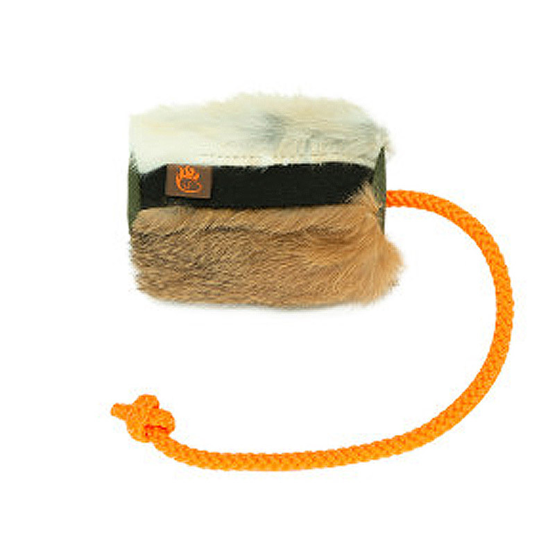 FIREDOG Futterdummy mit Kaninchenfell