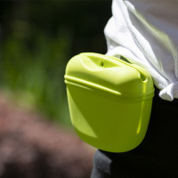 PROCYON Silikon-Futtertasche mit Magnetverschluss rot